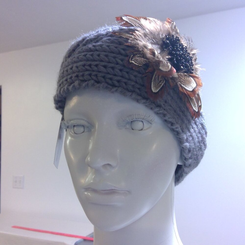 BRAND NEW Feather with Beaded Knit Grey Headband Winter